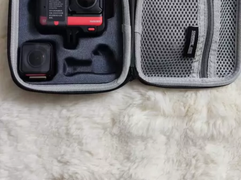 影石Insta360 ONE RS运动相机...