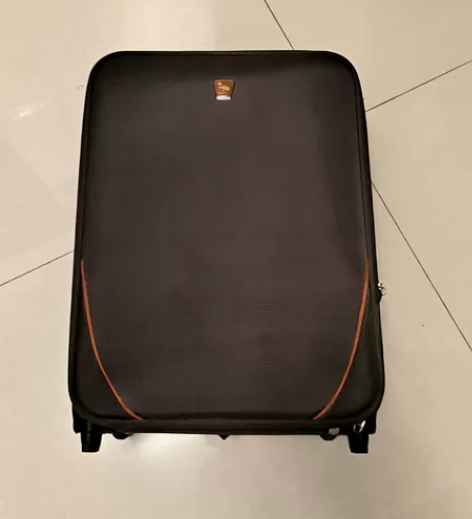 20寸行李箱，军绿色，使用频率低，闲置处理...