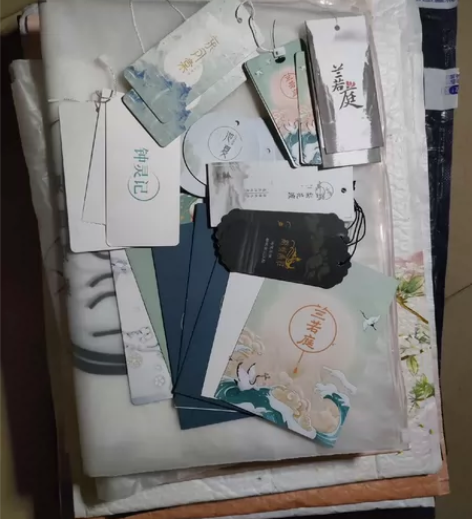 出汉服包装袋吊牌，飞机袋有如梦霓裳，都城南...