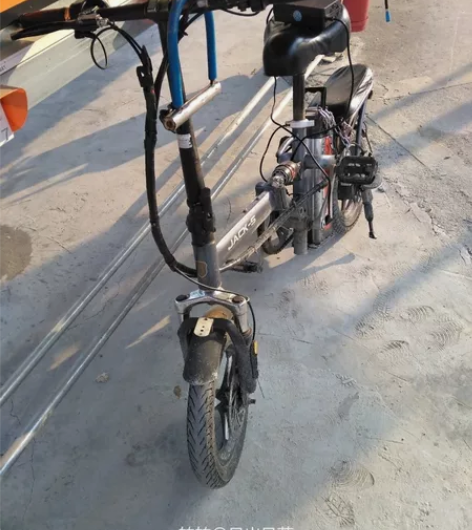 二手闲置折叠电动车 48，满电可以跑15公...