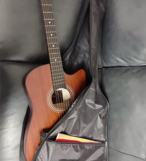 蒂朵单板吉他，初学者入门练习琴，九成新。无...