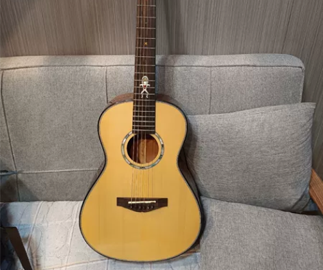 莱柏37寸全单吉他 Legpap型号:M7...