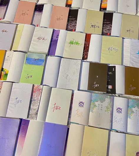 某某亲签盲盒等等亲签各种盲盒 共20个 8...
