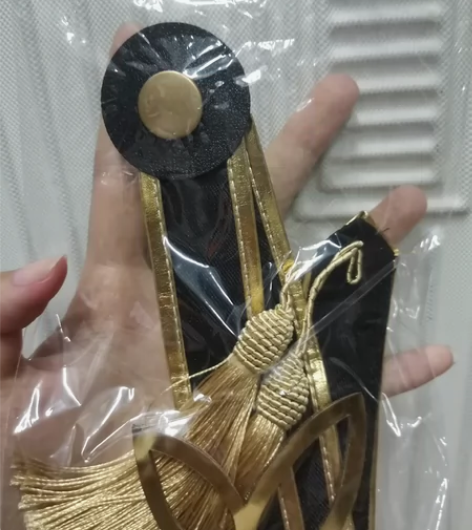 原神胡桃大全套有假发（除鞋和手串） 瑕疵就...