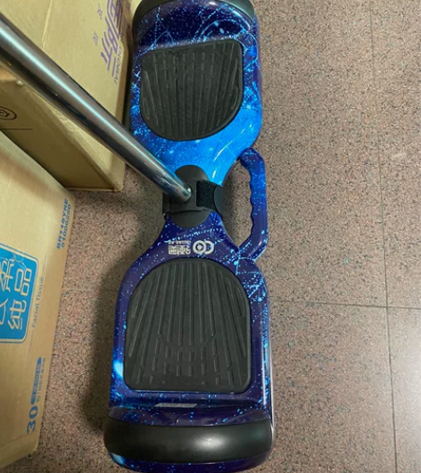 领奥儿童智能电动平衡车，带杆，小孩子胆子小...