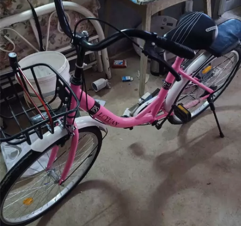 自行车全新没骑过一次 24寸 感兴趣的话点...