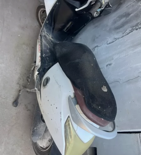 雅迪电动车，用不着了，60V20A可以骑三...