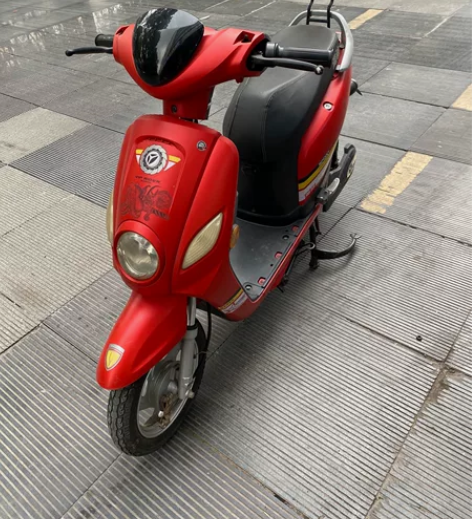 二手雅迪电动车 不要驾照 48V20A，可...