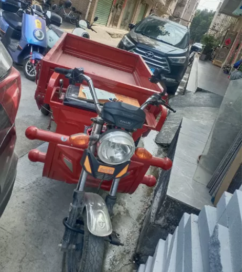 生意难做，准备回家，现出售原装台铃三轮车，...