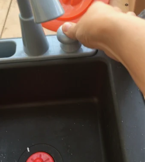 小泰克厨房洗手池过家家玩具 转给洗换玩水过...