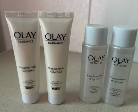 OLAY玉兰油超抗美白水乳抗糖抗氧护肤品套...