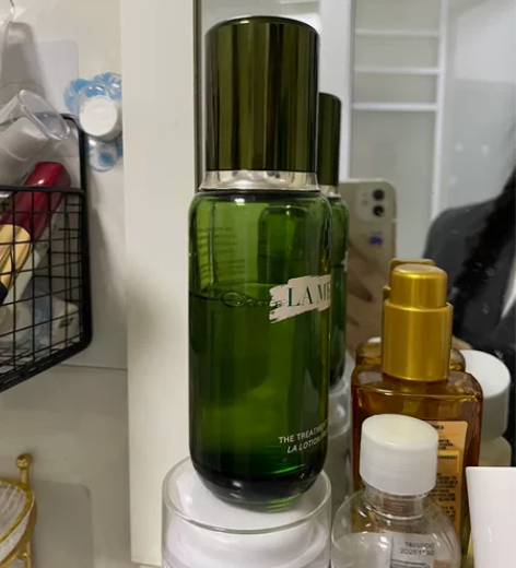海蓝之谜精粹水，专柜买的，用量如图，保证正...