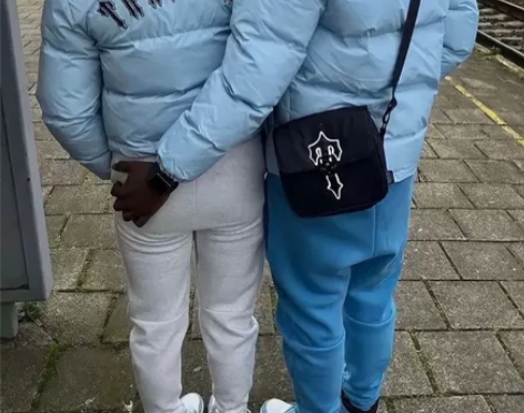 【TRAPSTAR】 冬季情侣羽绒服男款（天空蓝） ukdr...