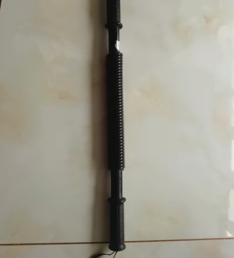 锻炼器具，练习胸肌腹肌的，拉力器长65厘米...