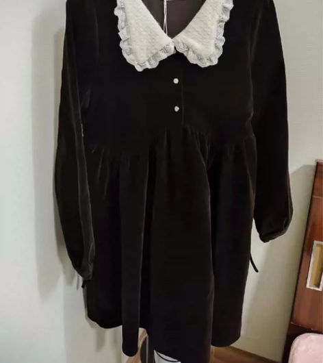 金丝绒娃娃裙39包邮 酒红接近深咖，不知道...