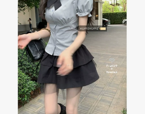 上衣带领结，L码。穿过一次，下过一次水 感...