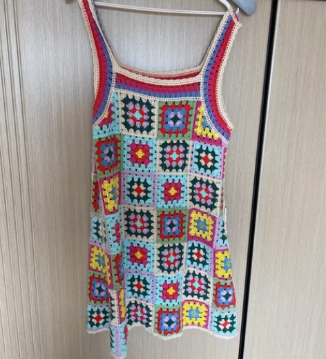 民族风方块撞色钩花镂空吊带针织连衣裙 三色...