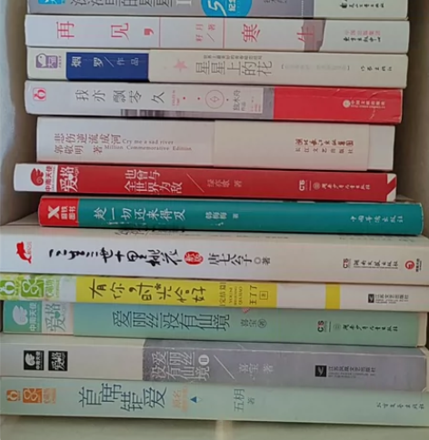 闲置旧书不包邮，9成新，青春文学 单本15...