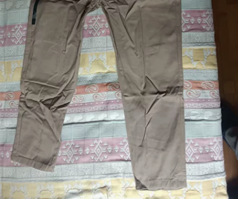 全新休闲裤,九分裤,适合比较瘦的人,吊牌还...