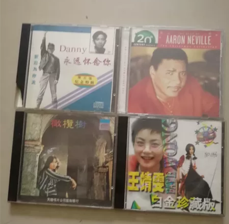 闲置cd，成色如图，读碟正常，每盒25元，...