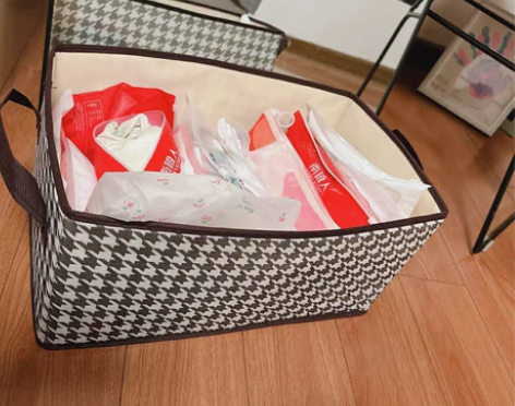 全新衣服收纳箱家用衣柜分层整理盒放衣物布艺...