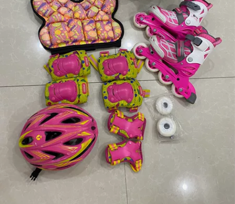 米高轮滑鞋儿童全套装溜冰鞋专业初学者男滑冰...