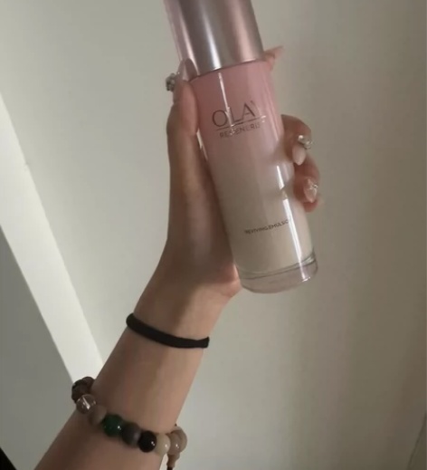 olay补水保湿抗皱抗氧化乳液 剩很多没怎...