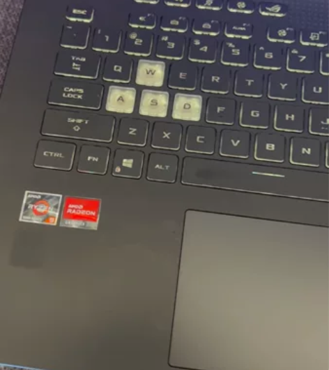 华硕ROG 魔霸5r 2021款 300h...