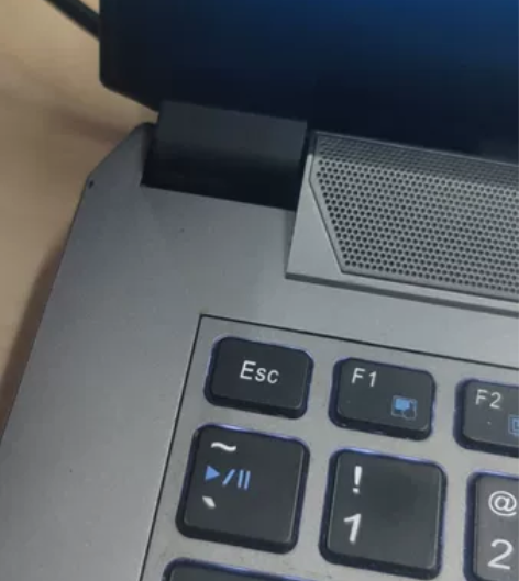 雷神str1配置成色如下图，无盒，单机加电...