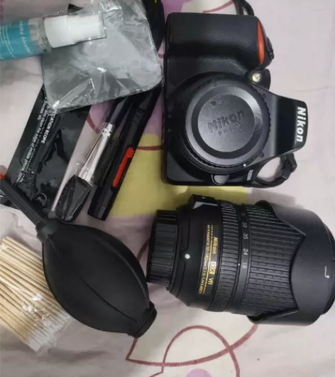 京东购入99新尼康D3500单反相机18-...
