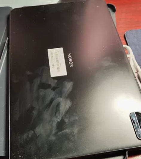 荣耀平板V6，6+128，买了有2年多了。...