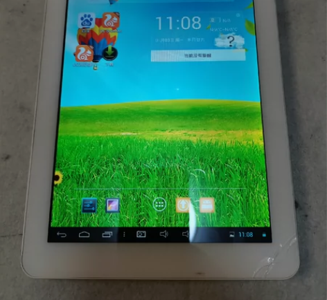 台电平板电脑，型号：P88HD，四核处理器...