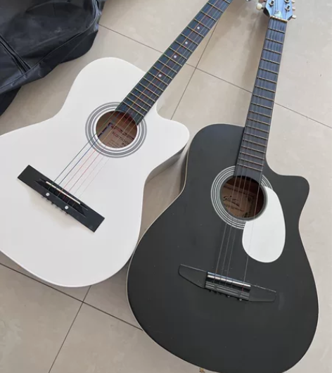 两把吉他170元 单出130一把（没有付赠...