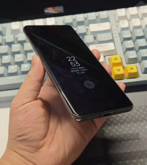 一加11自用机,闲置出售。 配置16+25...