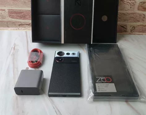 全新成色努比亚Z50Ultra摄影师版16...