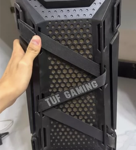 火枪手tuf机箱有灰尘低价出 感兴趣的话点...