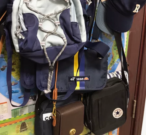 包包出售 斜挎包 斜挎小包 男女皆可用 性...