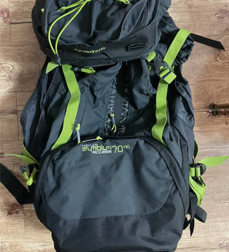 迪卡侬登山包70L+10L 重装背包 带背...