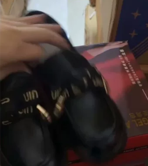 35码粗跟玛丽珍厚底鞋 黑色软皮 蝴蝶结装...