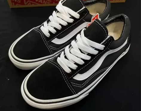 万斯 OS 经典款正品 35 36 36....