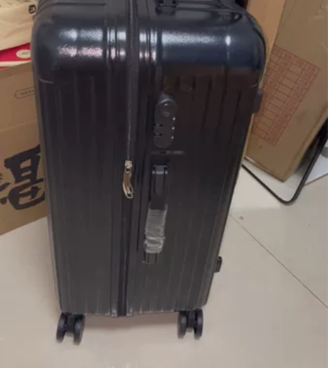 28寸行李箱超大容量旅行箱黑色 全新如图 ...