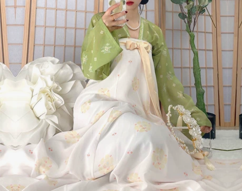 桔屿原创【初柳】复原汉服女齐胸一片式破裙襦...