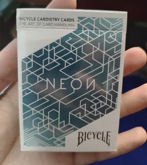 霓虹单车v1 仅拆乱序53张主页满120包...