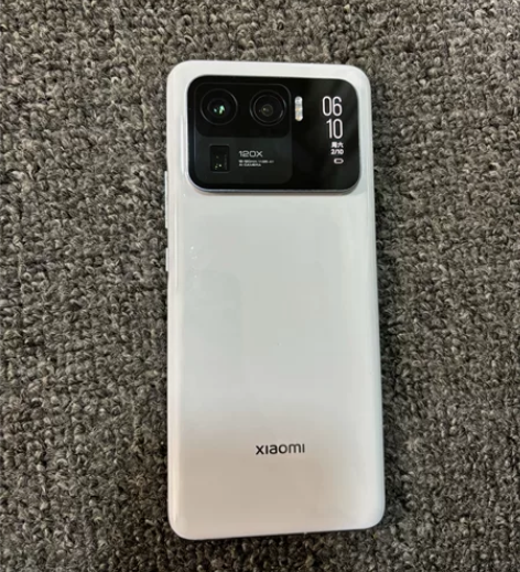 小米11Ultra，12+512 《春节期...