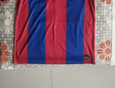 个人收藏巴塞罗那队足球队服大空翼28号足球...