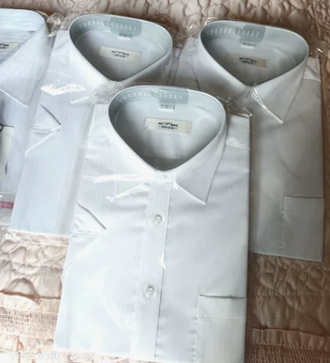 单位团购男式衬衫，白色，有同色条纹。短袖3...