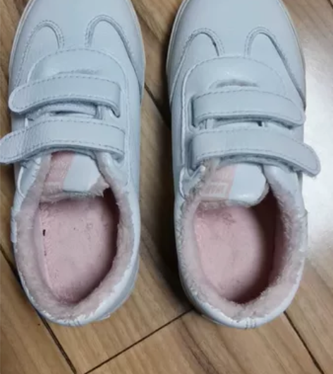 8-9成新 女童回力加绒魔术贴保暖棉鞋/小...