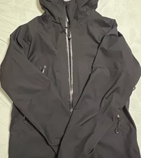 迪卡侬mh500，性能不必多说，防水透气性...