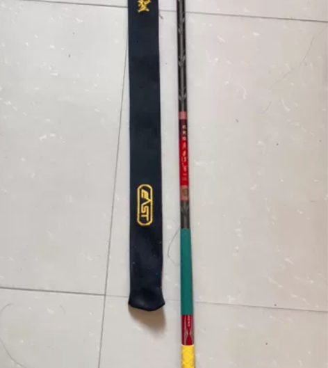 东区武圣鱼竿5.4米！品牌、低价出售，本人...