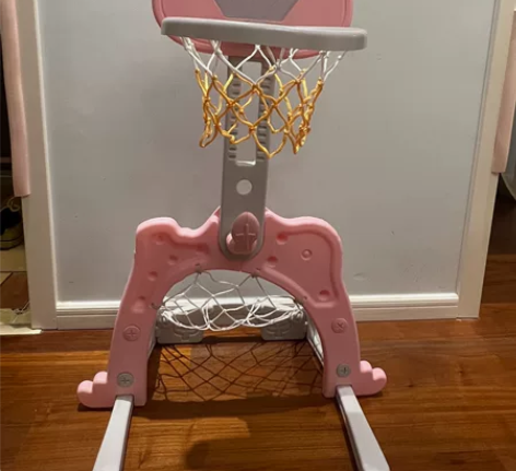 篮球架~可以踢足球，投球~没有球啦 感兴趣...